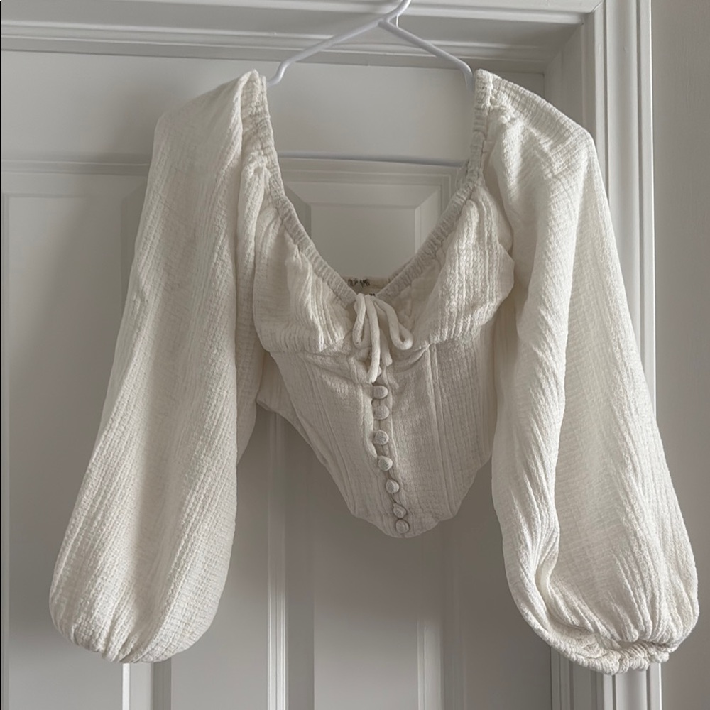Sabo Skirt White Puff Sleeve Blouse with Tie Front